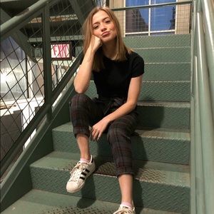 Meet your Posher, Faith